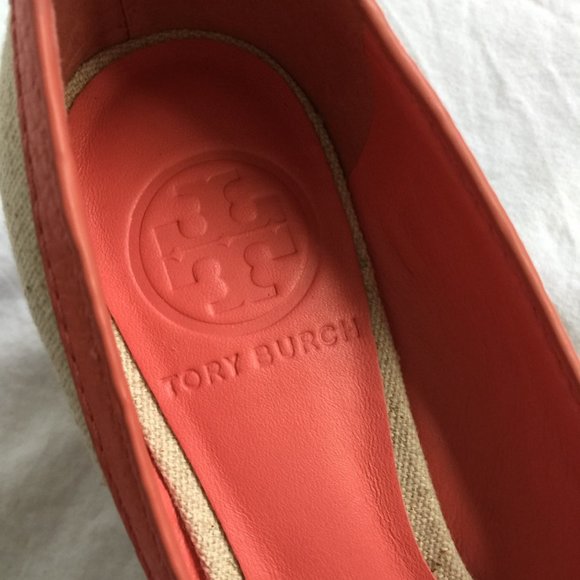Tory Burch Amanda Wedge - Picture 7 of 7